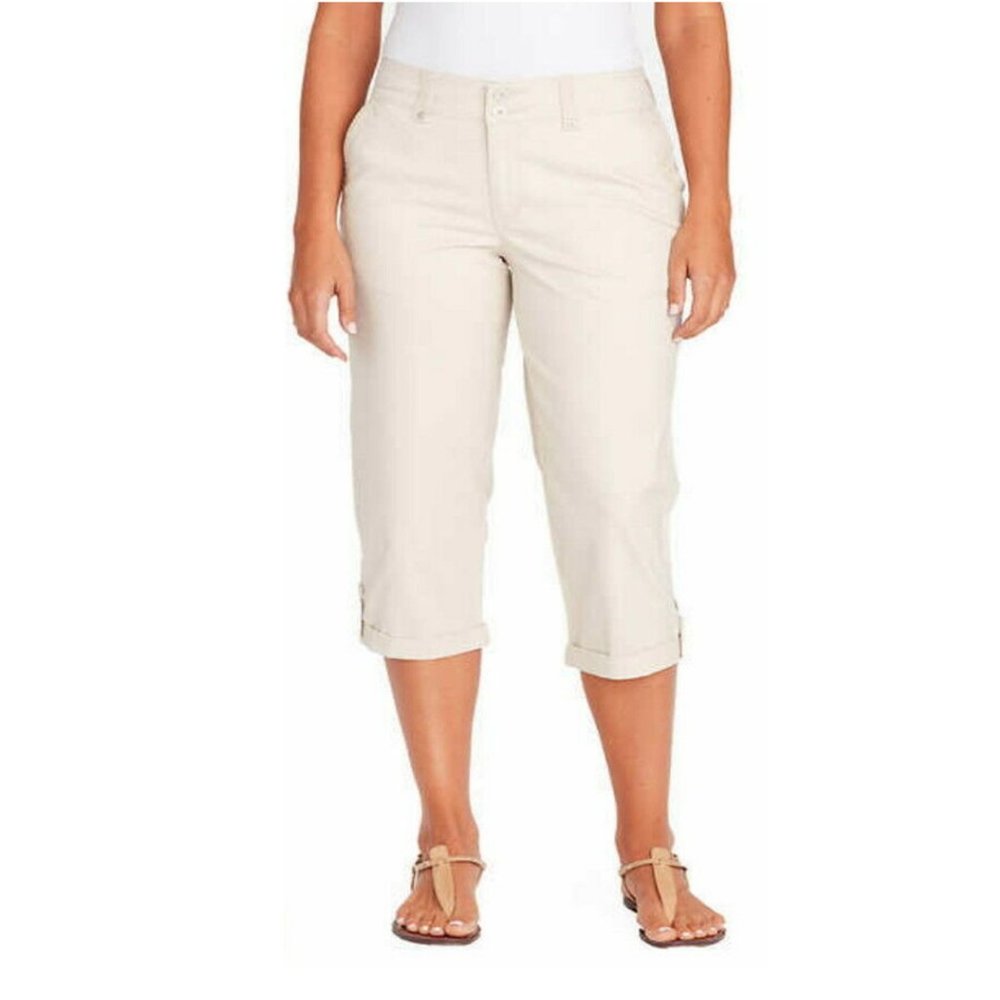 NEW Gloria Vanderbilt Ladies' Roll Cuff Capri Pant